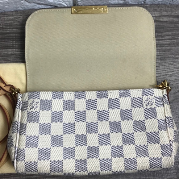 🦄FAVORITE🦄 crossbody Louis Vuitton azur - Picture 11 of 16